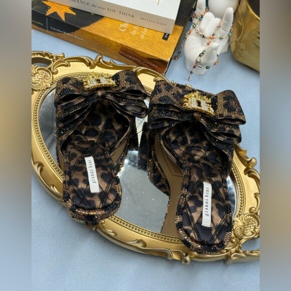 🆕 GIANNI BINI 🧿NWOB PeekaTwo Leopard Print Crystal Keyhole Ornament Sandal Sz7 - Picture 13 of 16